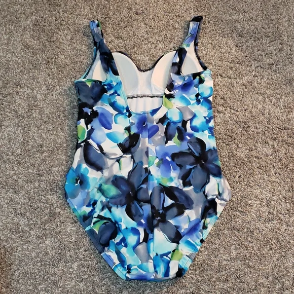 Aqua Green Swimsuit - Picture 7 of 13